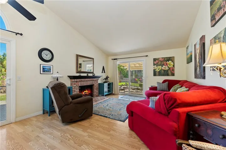 304 Shady Glen Drive, Fallbrook, California 92028