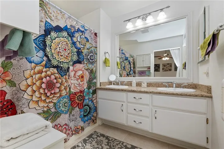 304 Shady Glen Drive, Fallbrook, California 92028
