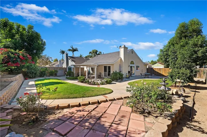 304 Shady Glen Drive, Fallbrook, California 92028