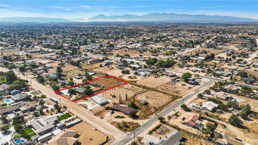 8578 10th Avenue, Hesperia, California 92345