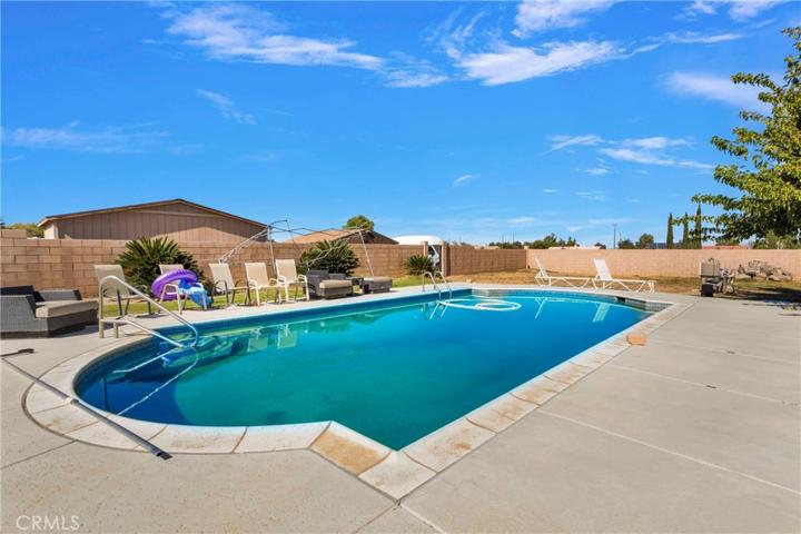 8578 10th Avenue, Hesperia, California 92345
