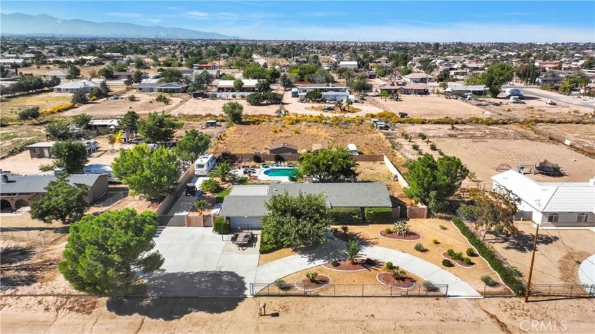 8578 10th Avenue, Hesperia, California 92345