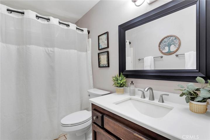 8578 10th Avenue, Hesperia, California 92345