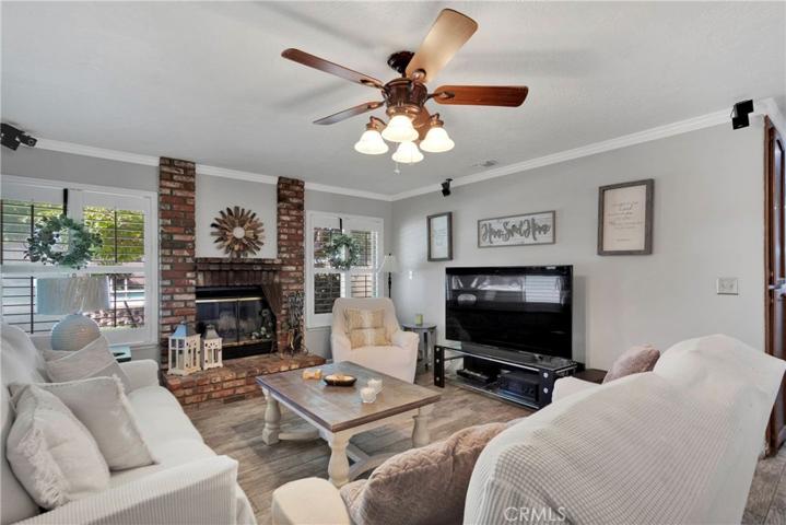 8578 10th Avenue, Hesperia, California 92345