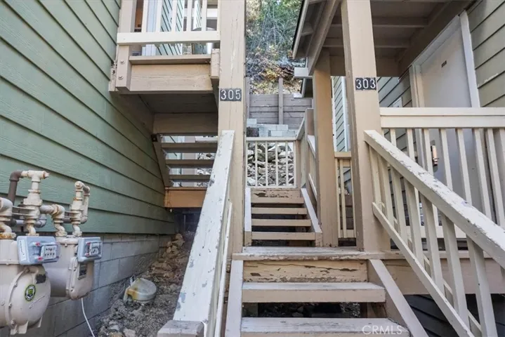 303 Canyon Crest Lane 39, Lake Arrowhead, California 92352