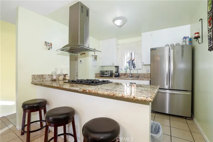 14366 Plummer Street Unit 15, Panorama City, California 91402
