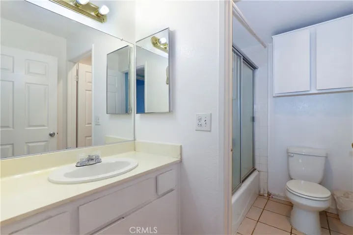 14366 Plummer Street Unit 15, Panorama City, California 91402
