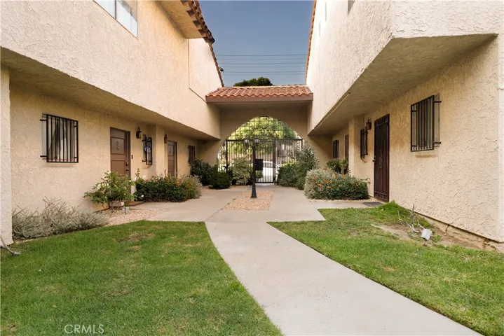 14366 Plummer Street Unit 15, Panorama City, California 91402