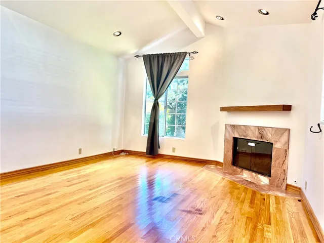 22021 Ocean Avenue, Torrance, California 90503