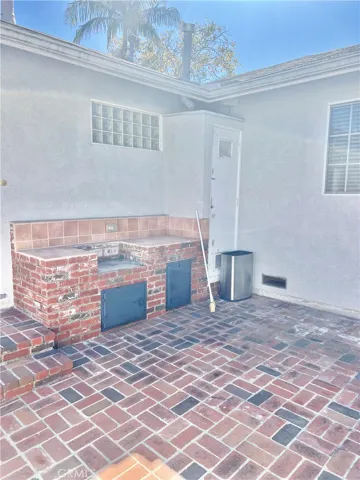22021 Ocean Avenue, Torrance, California 90503