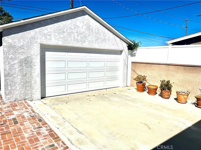 22021 Ocean Avenue, Torrance, California 90503