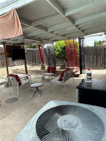 1001 E Gladwick Street, Carson, California 90746
