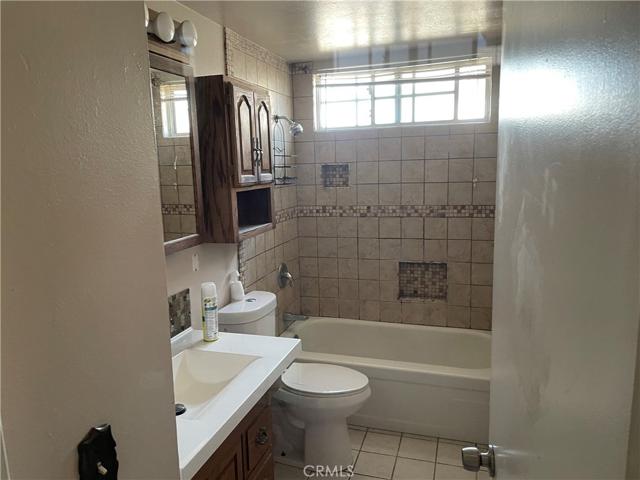 1001 E Gladwick Street, Carson, California 90746