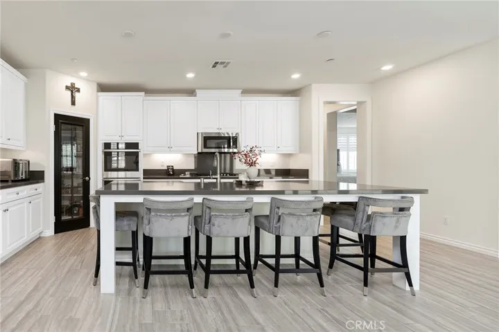 30572 Mulberry Court, Temecula, California 92591