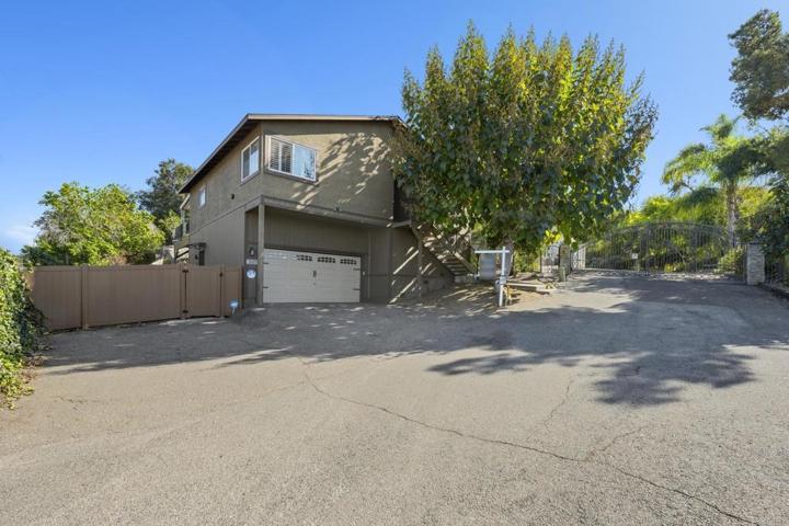 565 E Bobier Drive, Vista, California 92084