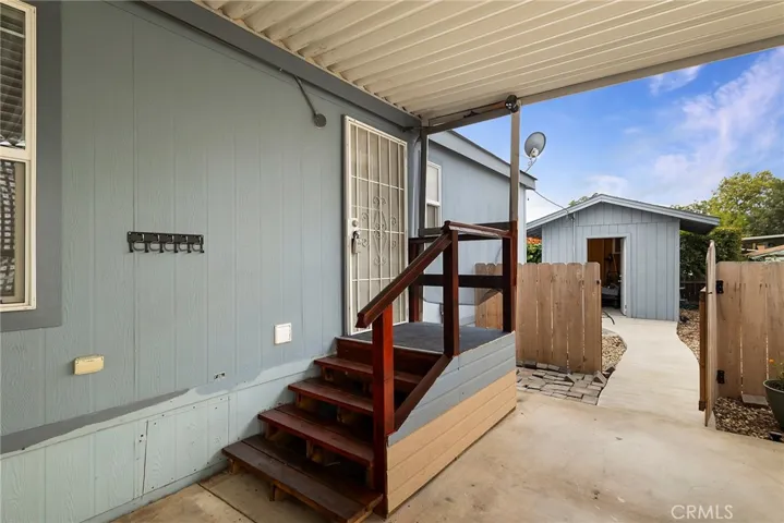 Covered carport entrance