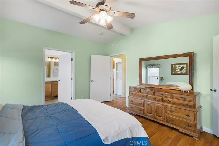 Primary suite