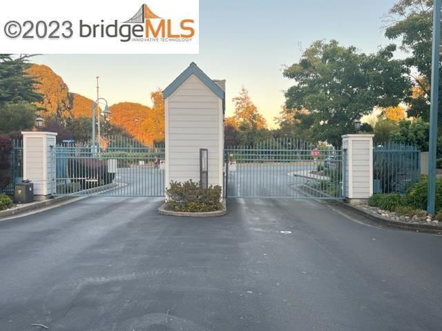 109 Commodore Dr, Richmond, California 94804