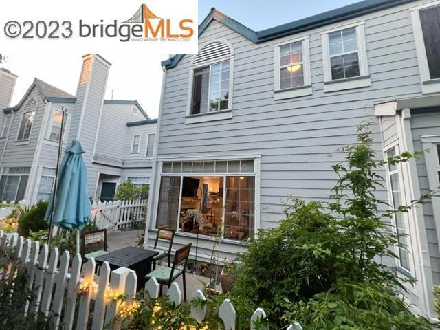 109 Commodore Dr, Richmond, California 94804