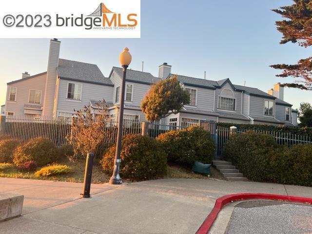 109 Commodore Dr, Richmond, California 94804