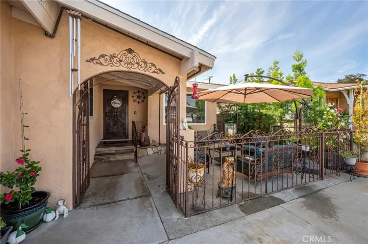 12512 206th Street, Lakewood, California 90715