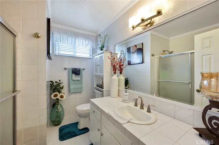 12512 206th Street, Lakewood, California 90715