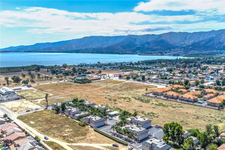 703 Walnut Drive, Lake Elsinore, California 92530