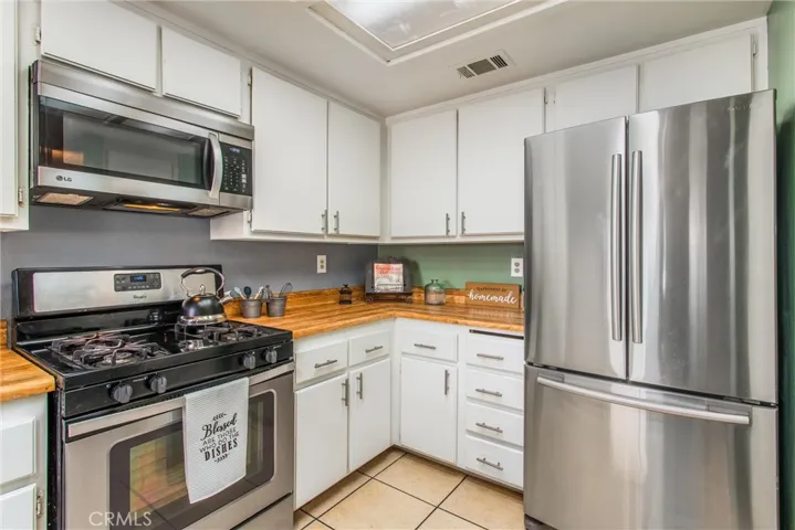 Samsung fridge included!