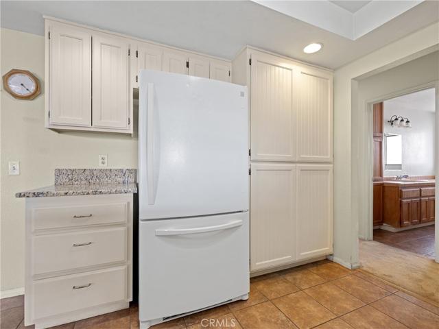 12925 Riverview Drive, Victorville, California 92395