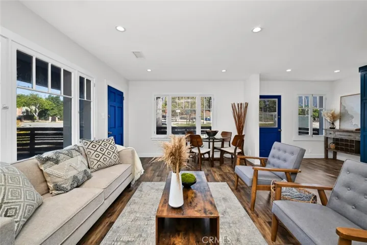 294 Bella Vista Avenue, Pasadena, California 91107