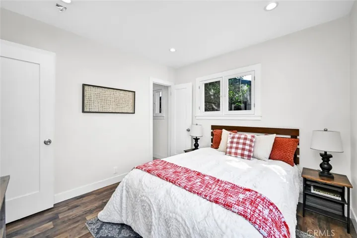 294 Bella Vista Avenue, Pasadena, California 91107