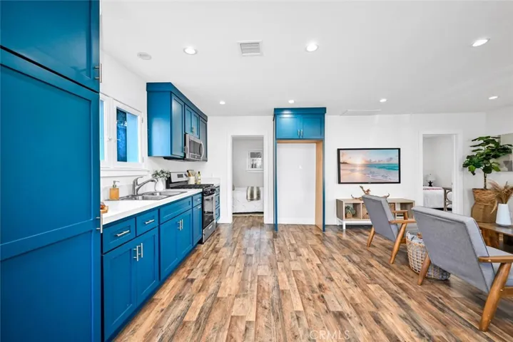 294 Bella Vista Avenue, Pasadena, California 91107