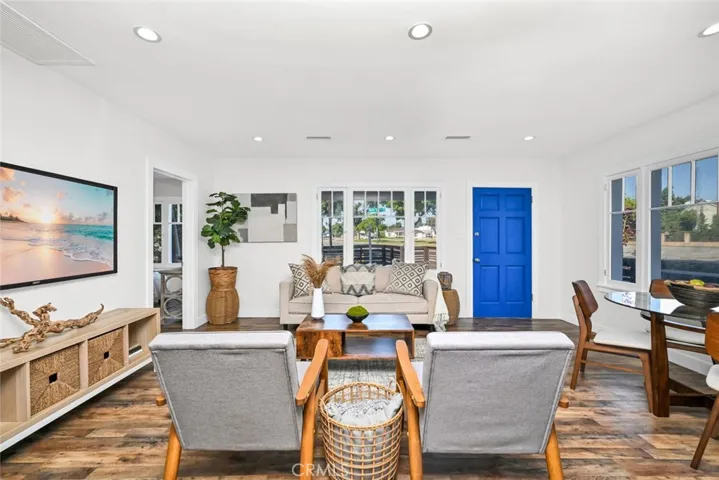 294 Bella Vista Avenue, Pasadena, California 91107