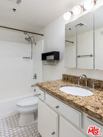 1310 E Orange Grove Boulevard Unit 126, Pasadena, California 91104