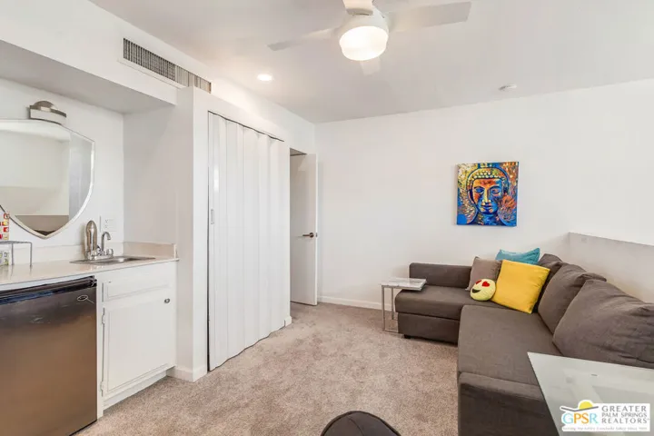 1655 E Palm Canyon Drive 112, Palm Springs, California 92264
