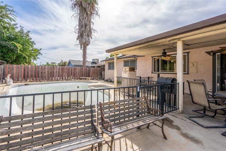 3210 Shamrock Avenue, Merced, California 95340