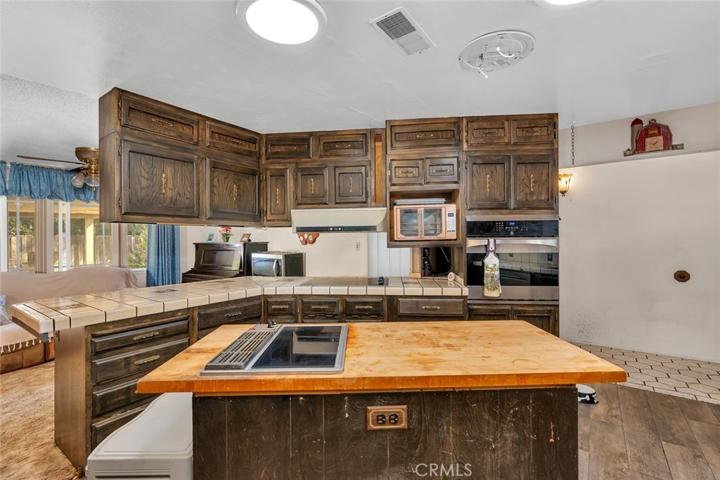 3210 Shamrock Avenue, Merced, California 95340