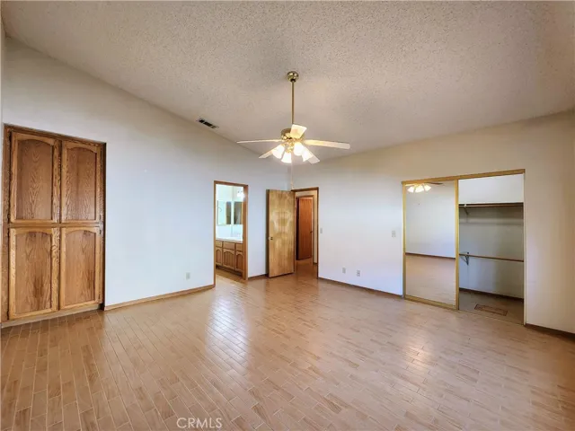 14216 Rivers Edge Road, Helendale, California 92342