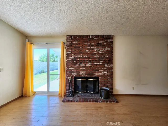 14216 Rivers Edge Road, Helendale, California 92342