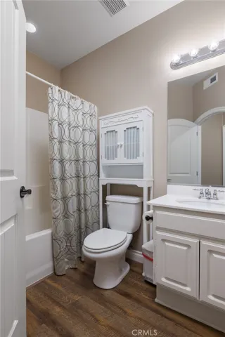 Downstairs bathroom with tub/shower combo