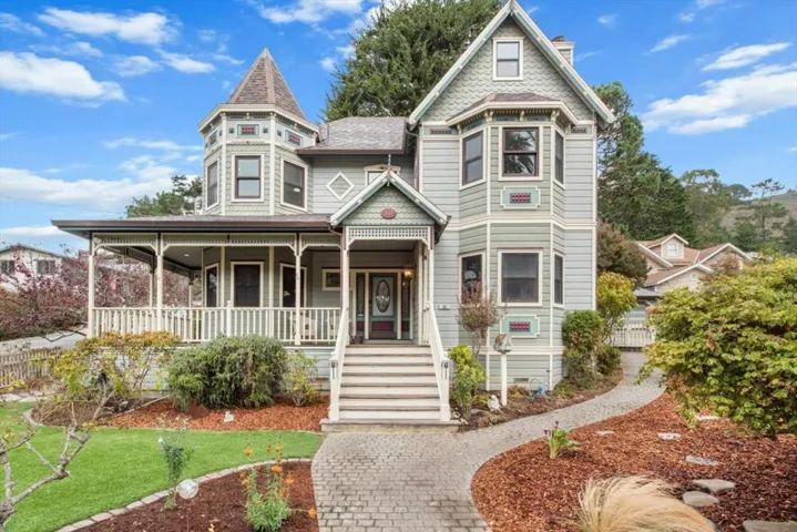 107 Amapola Avenue, Pacifica, California 94044
