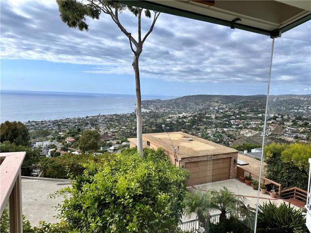 North coast & Village / hillside view from inside the living room