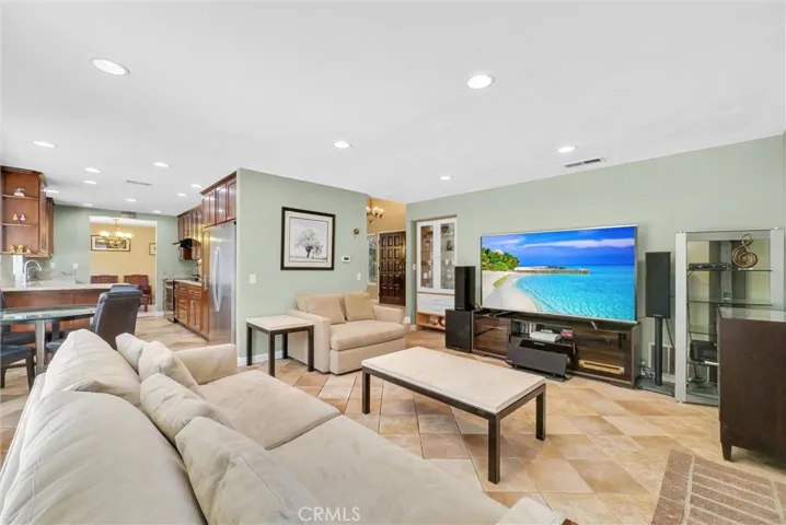 20630 Camino De Los Cantos, Yorba Linda, California 92886
