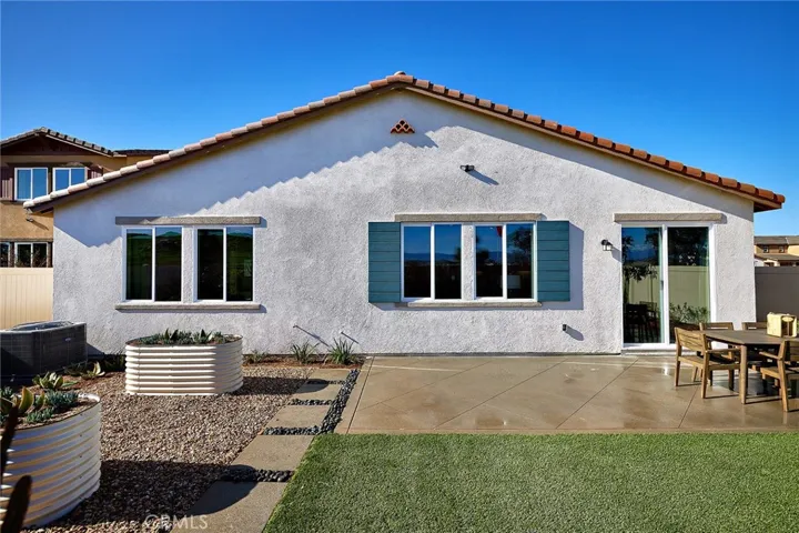29560 Sundown Circle, Winchester, California 92596