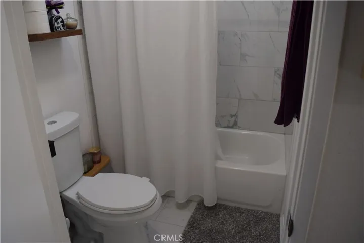 2240 N Legion Drive Unit 207, Signal Hill, California 90755