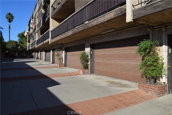 2240 N Legion Drive Unit 207, Signal Hill, California 90755