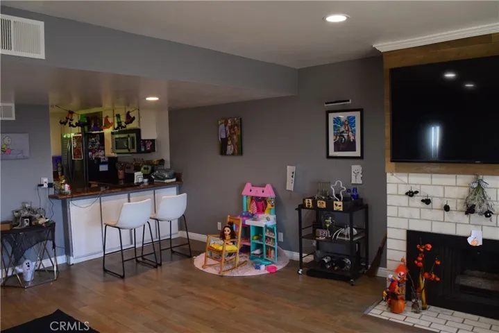 2240 N Legion Drive Unit 207, Signal Hill, California 90755