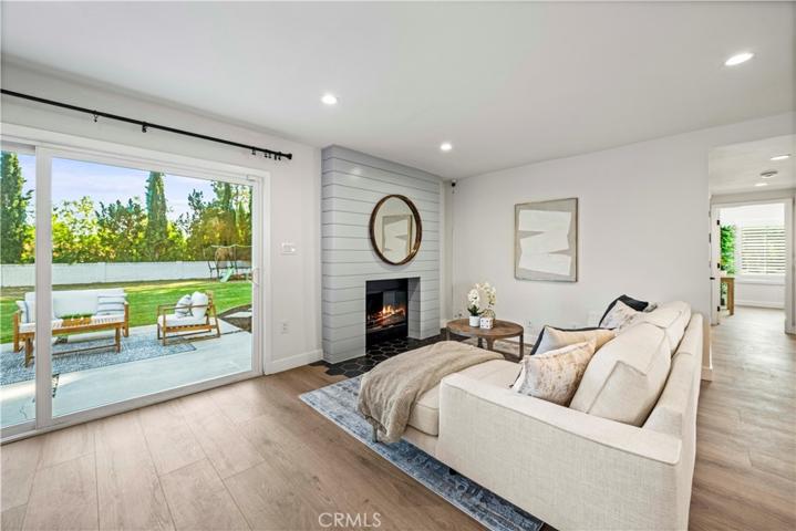 11022 Melvin Avenue, Porter Ranch, California 91326