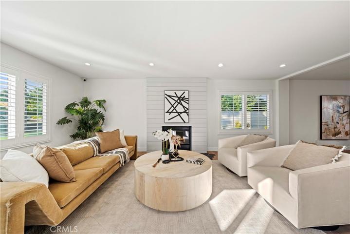 11022 Melvin Avenue, Porter Ranch, California 91326