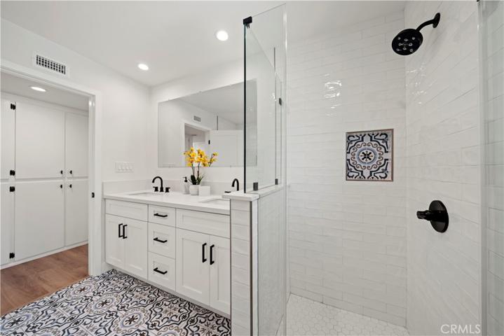 11022 Melvin Avenue, Porter Ranch, California 91326